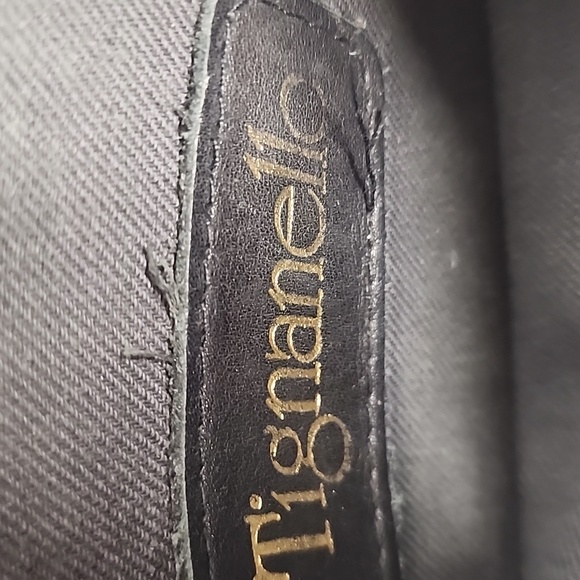 Tignanello Black Leather Quality Unisex Crossbody Messenger SaddleBag Long Strap - Picture 7 of 11